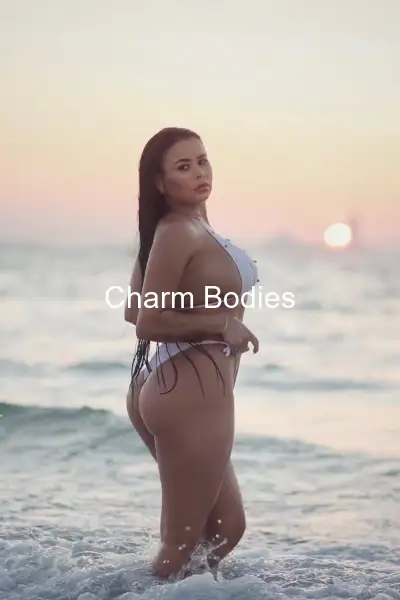 Luciana - Escort Mädchen Paris