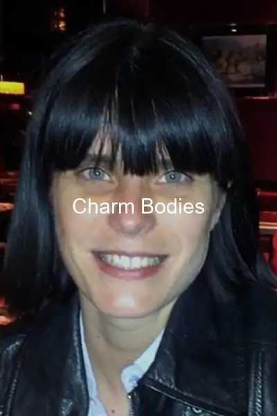 Lucie - Escort Mädchen Bordeaux