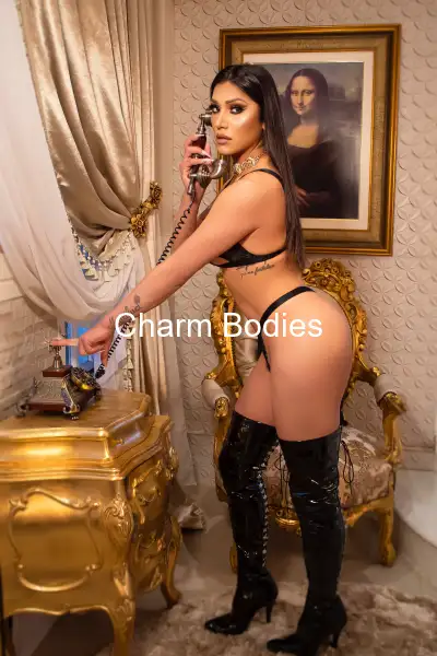 Rafaella ferrary - 5