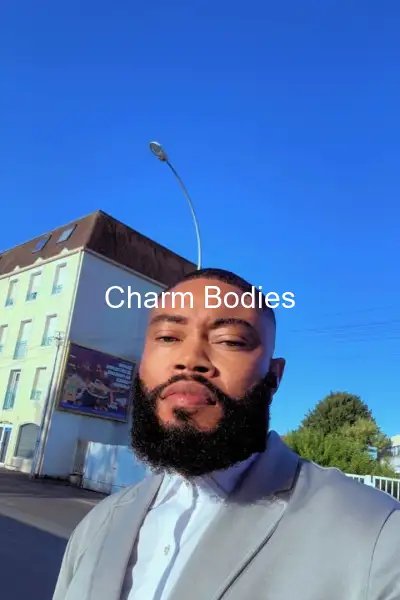 Pizybankz - Escorte Male Melun