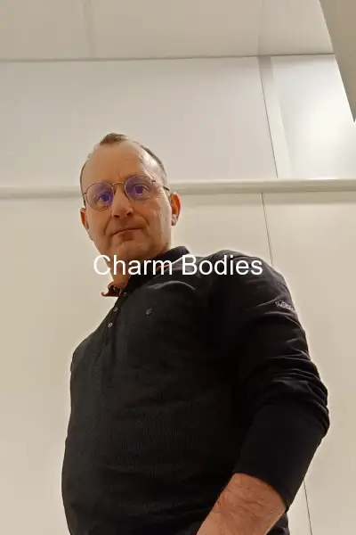 Recherche escorte girl - 2