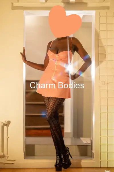 Nalegogo - Escort Girl L'Haÿ les Roses