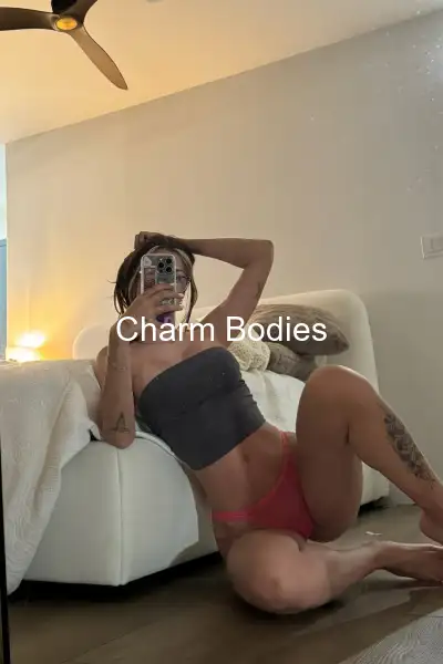 Laura - 2
