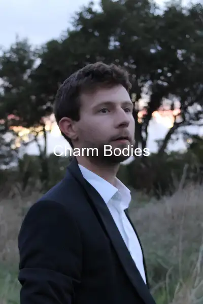 Jim escort homme pour femme - Escort Male Angers