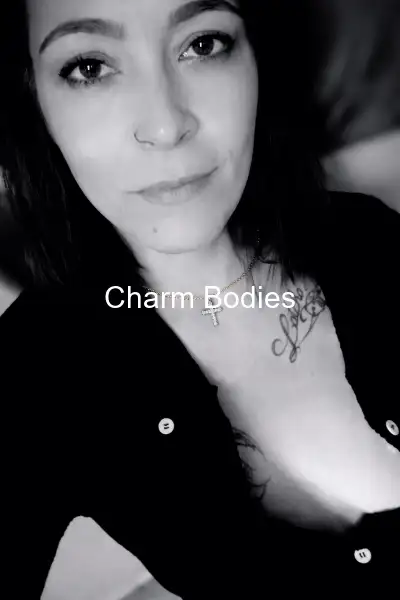 Vanessa - Escorte Girl Carpentras