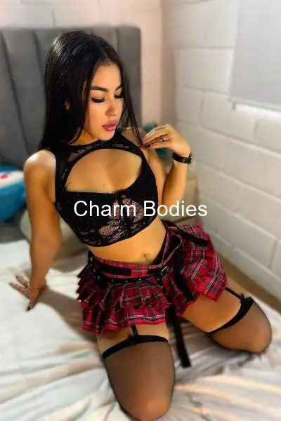 Vaiolet - Escort Girl 20éme Arrondissement de Ménilmontant