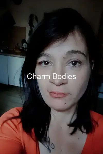 Lola - Escort Mädchen Carpentras