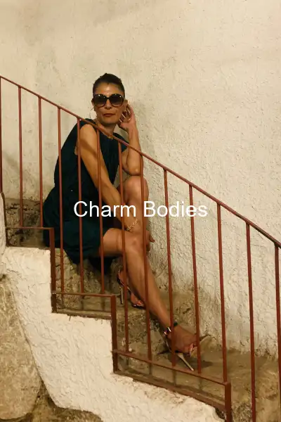 Shalimar - Escorte Girl Pau