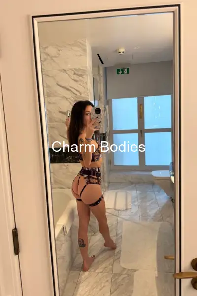 Chantal - Escorte Girl Avignon