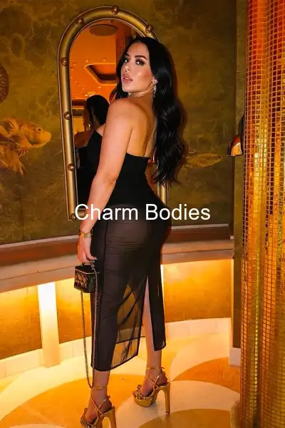 chloe - 10