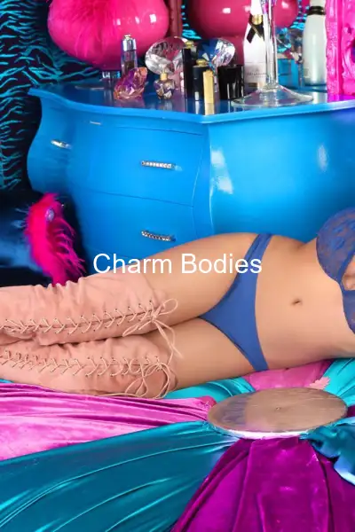 Giulia Santos - 17